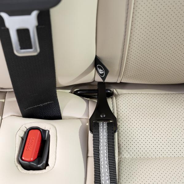 Kurgo Seatbelt Tether with Latch (ISOFIX-Directconnect)